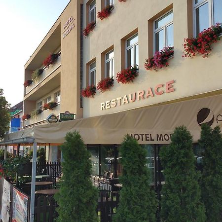 Hotel Morava Jevicko Luaran gambar