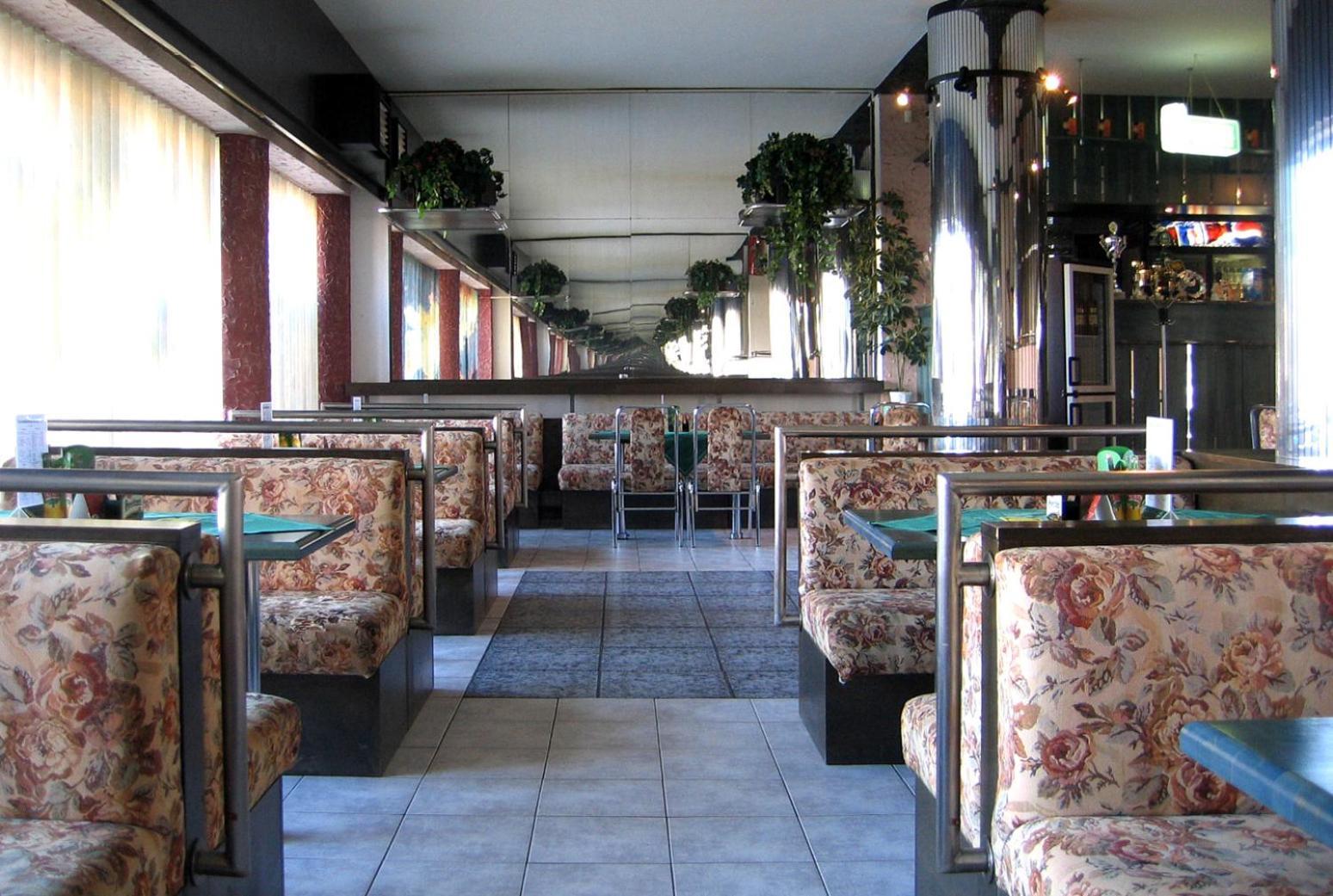 Hotel Morava Jevicko Luaran gambar