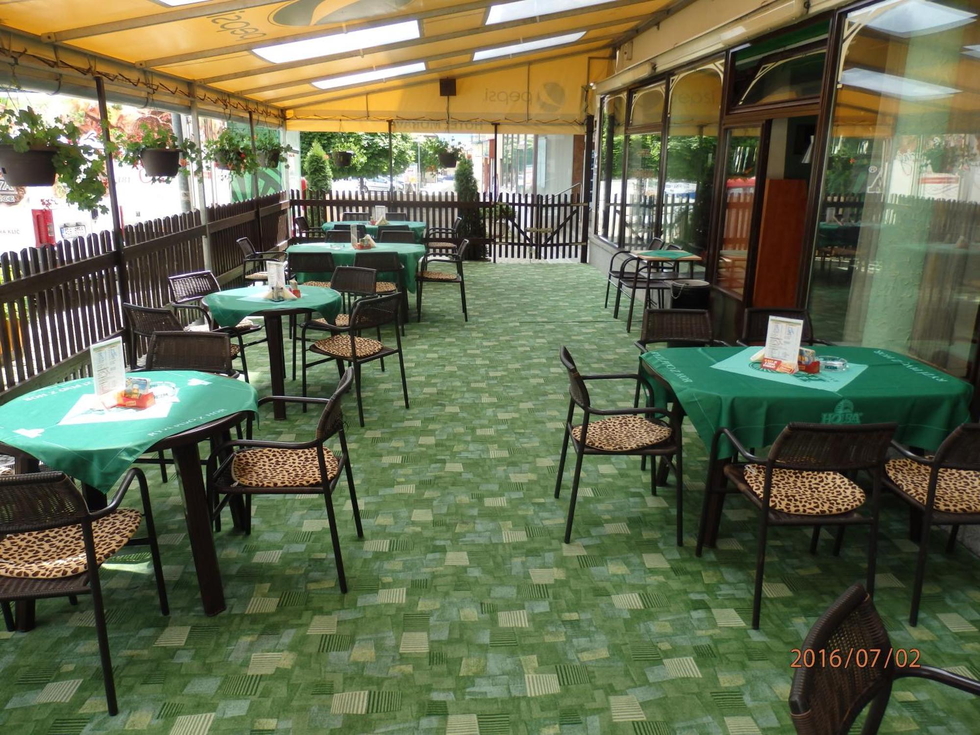 Hotel Morava Jevicko Luaran gambar