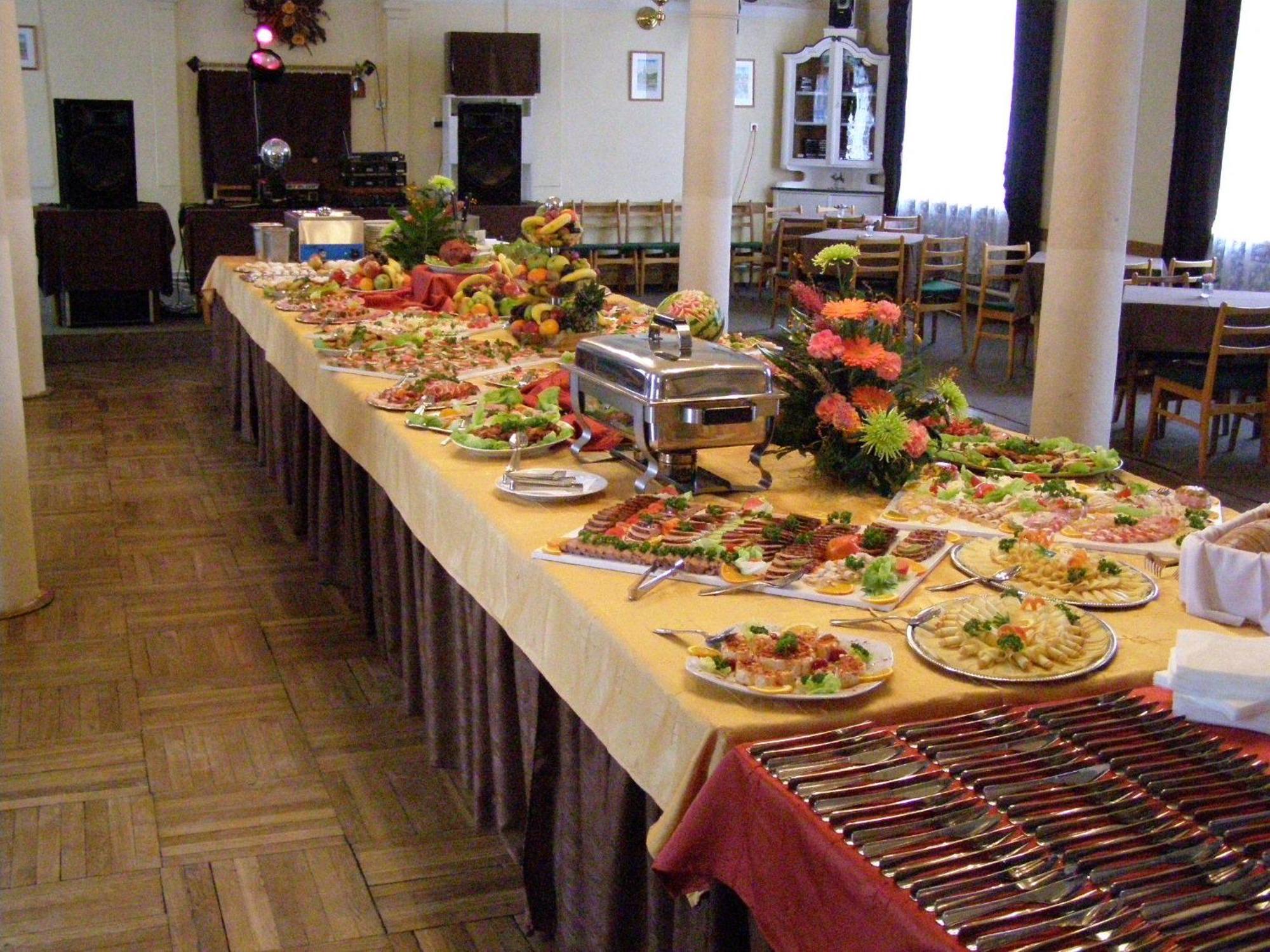 Hotel Morava Jevicko Luaran gambar